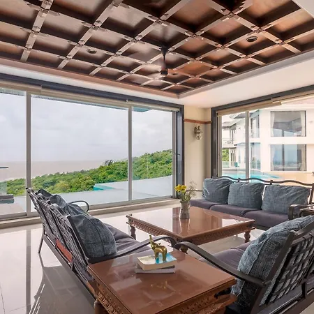 Casa Bella: Sea-View Villa with Infinity Pool and Spa-2